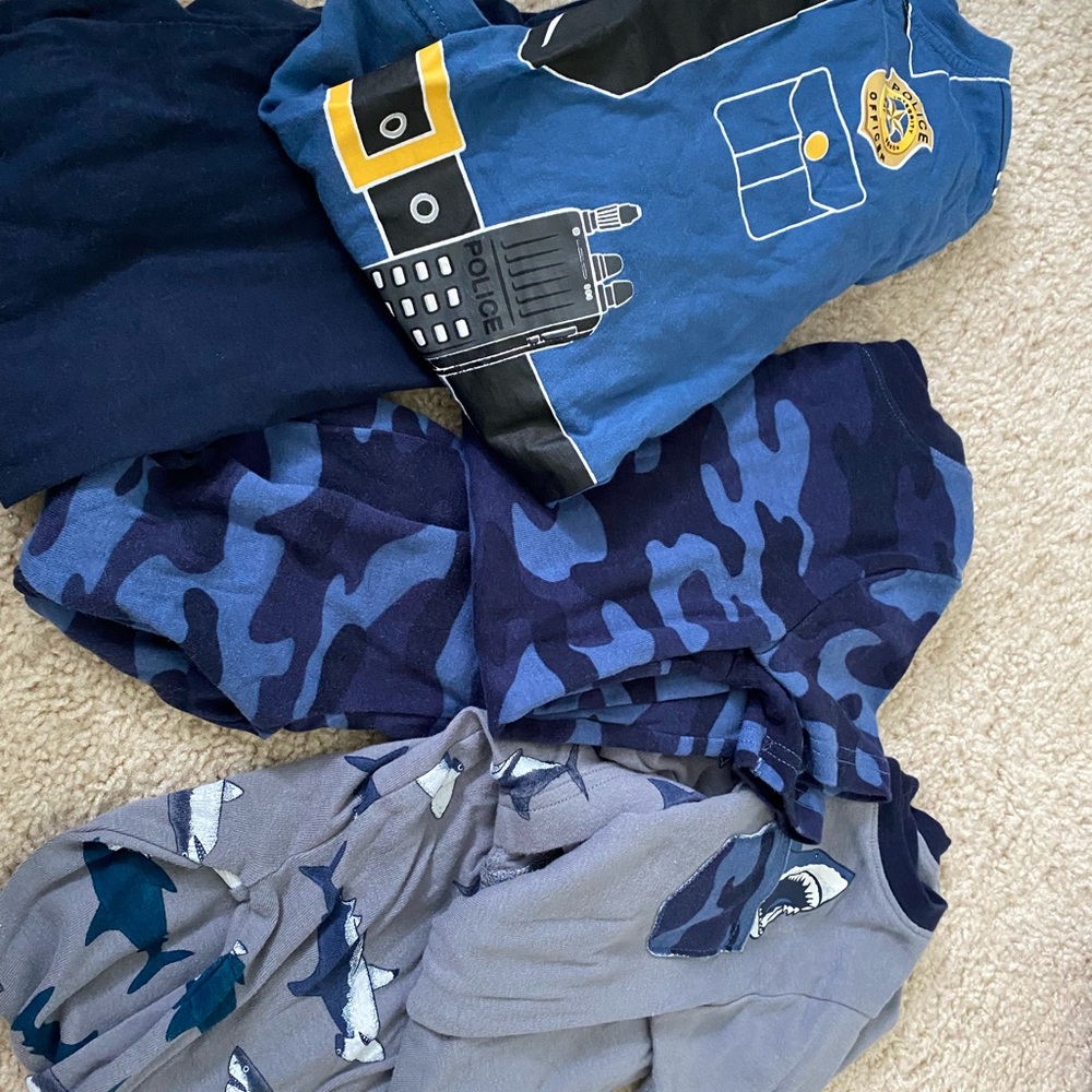 Bundle toddler boy pajamas 2 short sleeve/long pants 1 long sleeve/long pants
